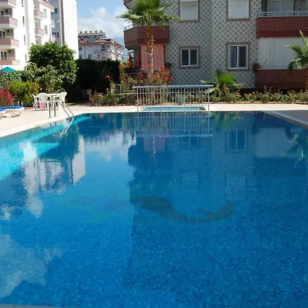 Oba Near The Beach In Hygienic Condition Apartment Alanya